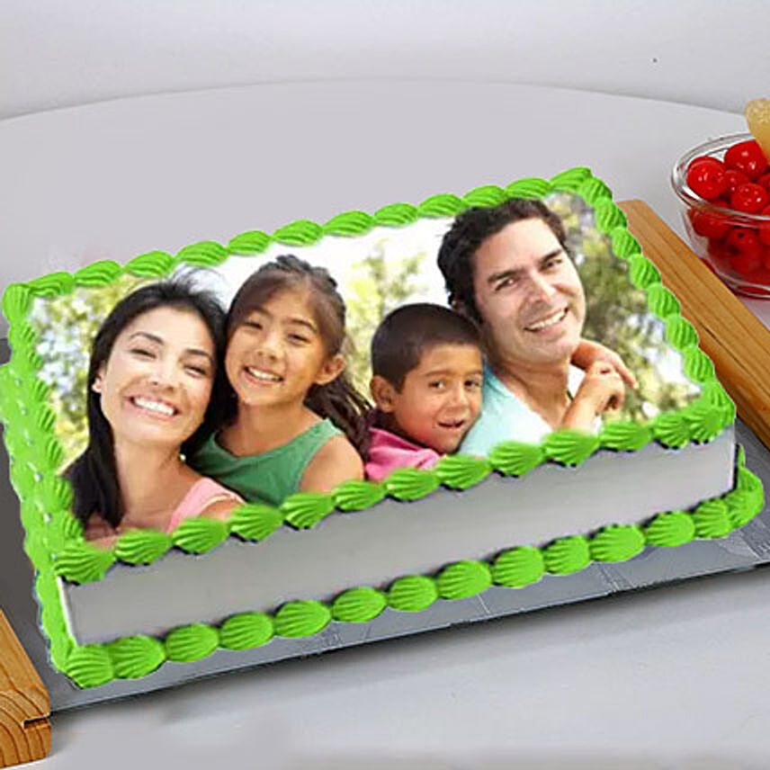 Special Photo Cake 1 Kg Vanilla Cake