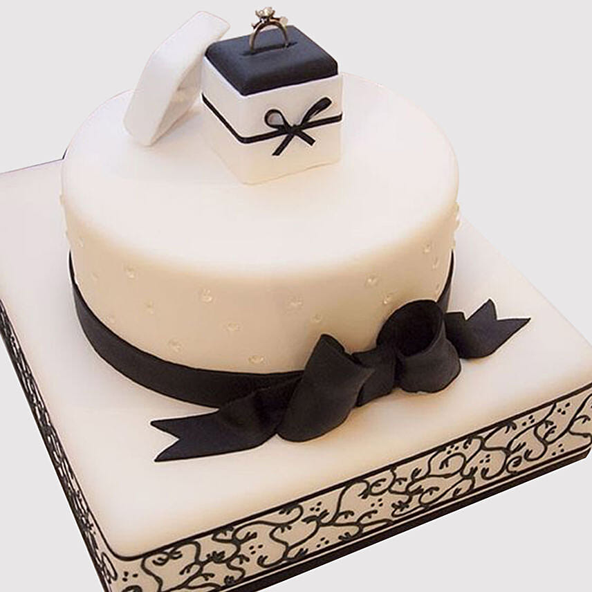 Designer Fondant Ring Truffle Cake