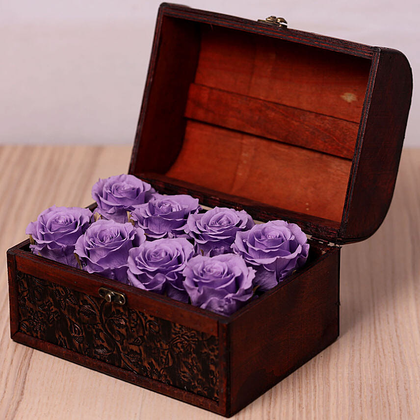 8 Purple Forever Roses in Treasure Box