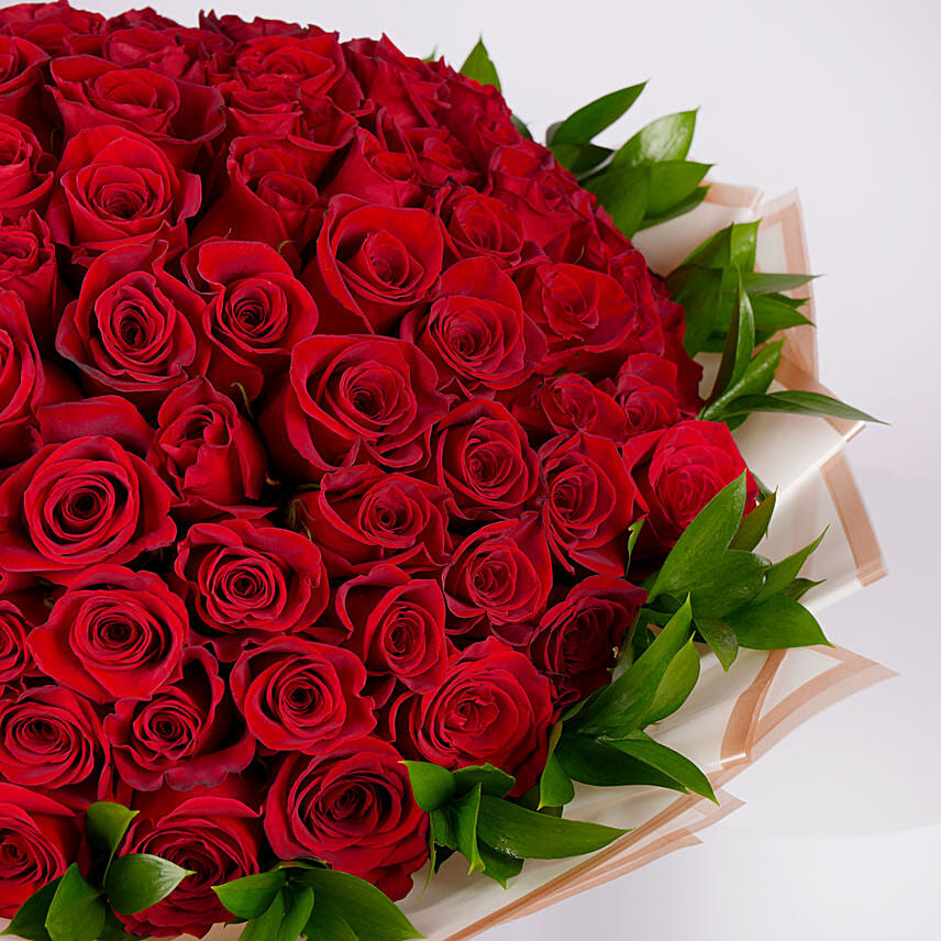 Order 100 Red Rose Bouquet Online