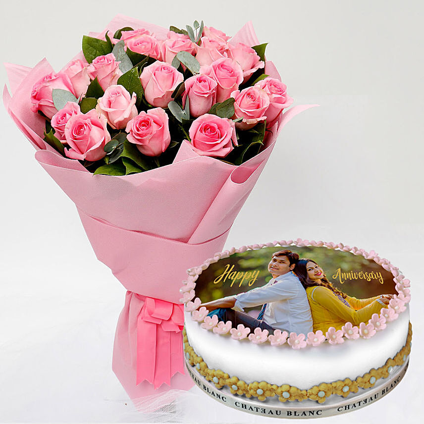 Light Pink Roses & Vanilla Cake