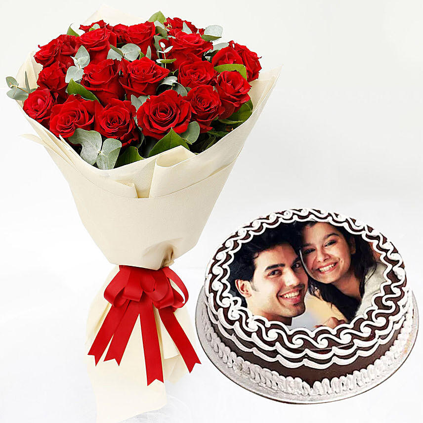 Red Roses Bouquet & Chocolate Cake