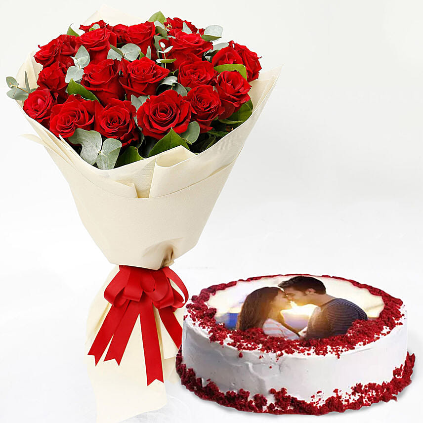 Red Roses Bouquet & Red Velvet Cake