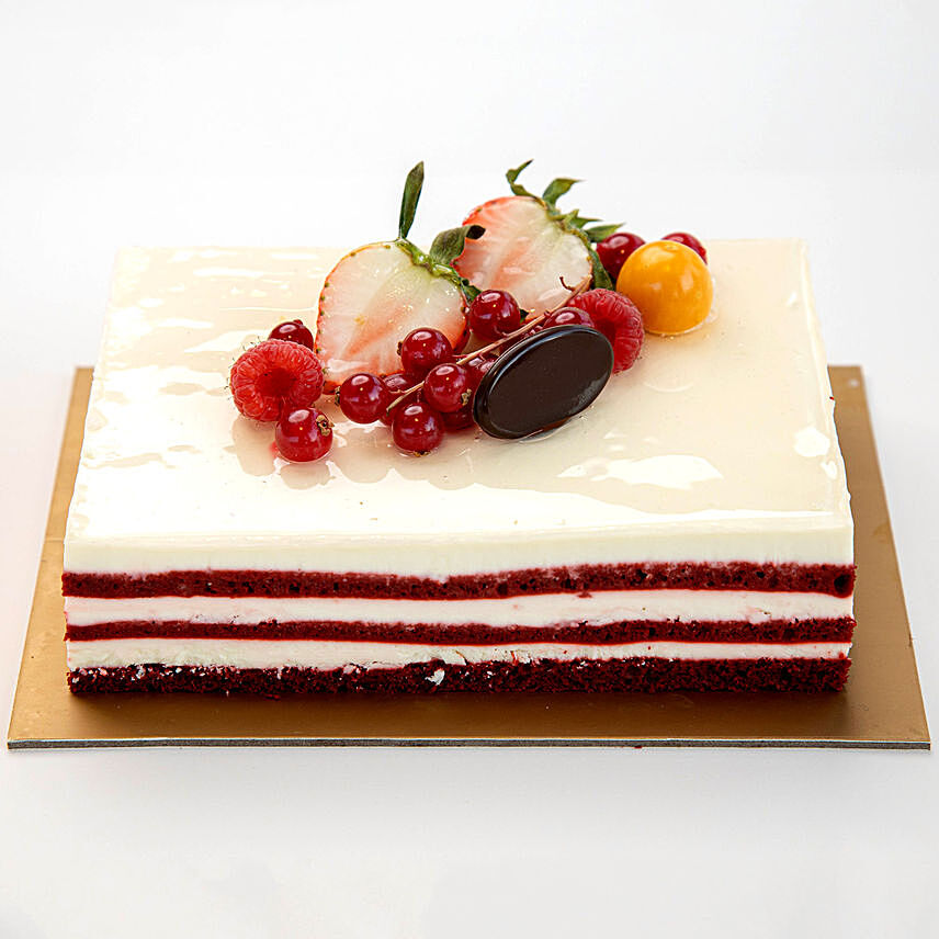 Red Velvet Cake 4 Portion