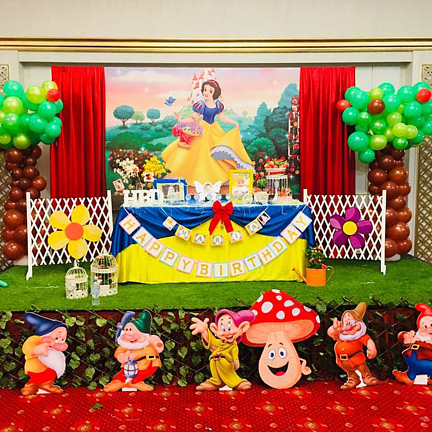 Snow White Theme Decor