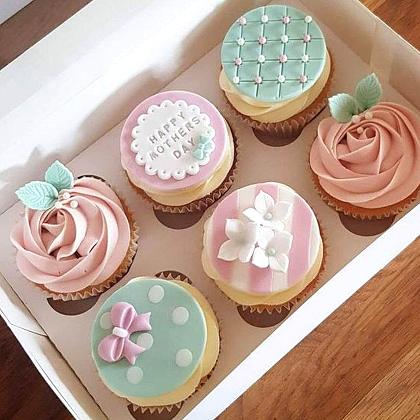 Cupcake Box Delight