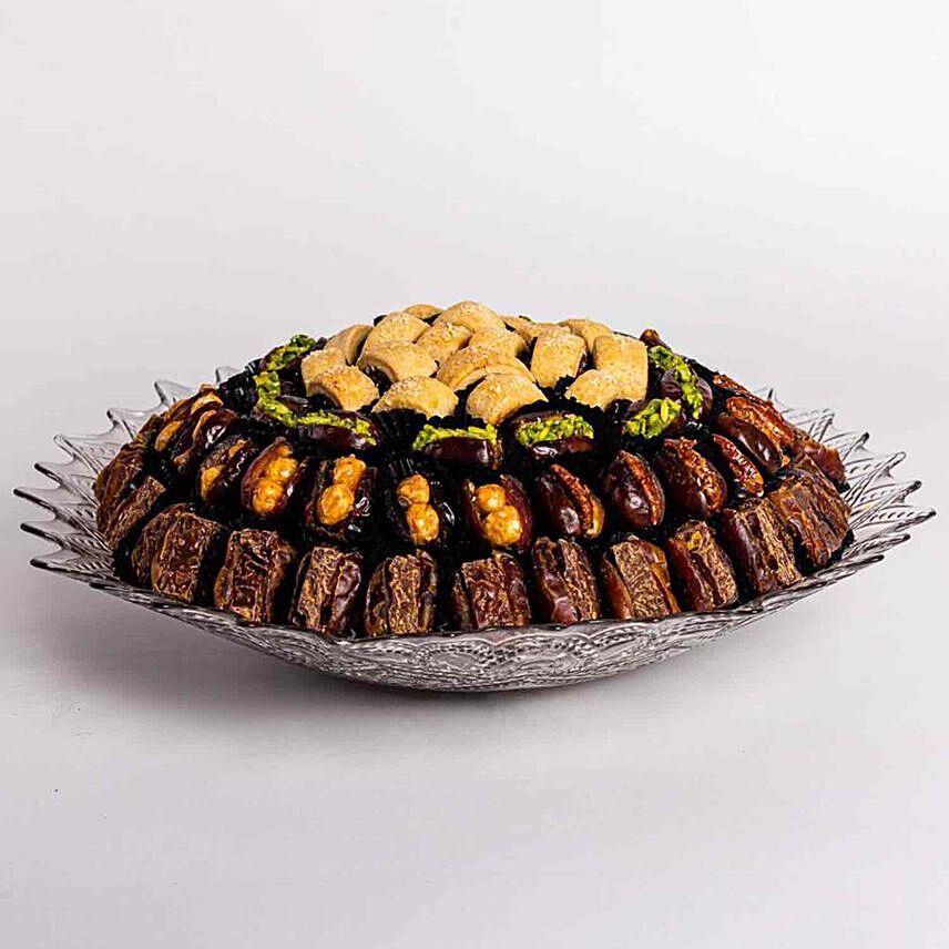 Stuffed Dates and Maamoul Tray