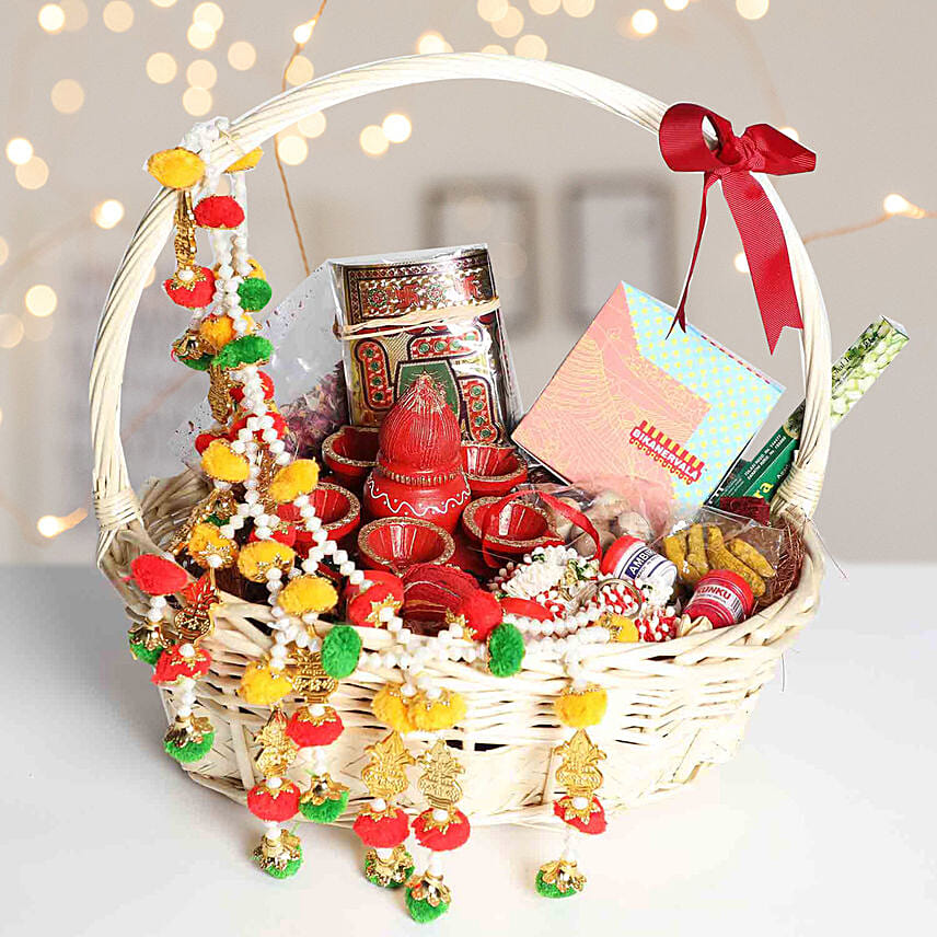 Decorative Happy Diwali Gifts Hamper