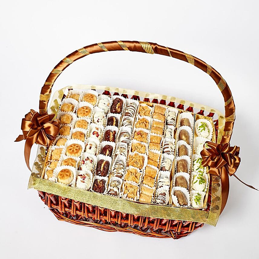 Dates and Assorted Baklawa Basket