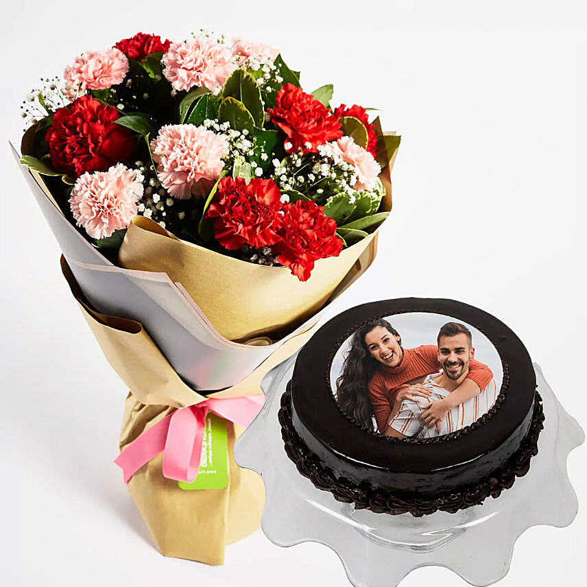 1 kg Chocolate Photo Cake With Carnation Bouquet