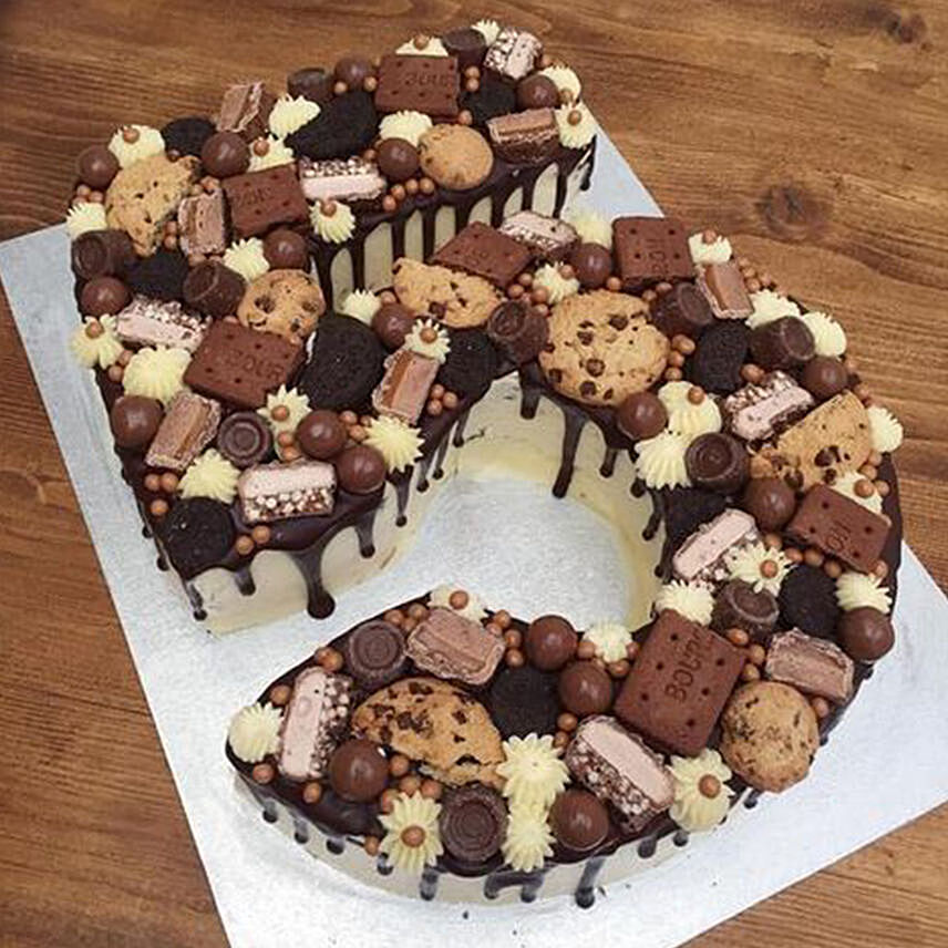 Number 5 Chocolates Cookies Vanilla Cake