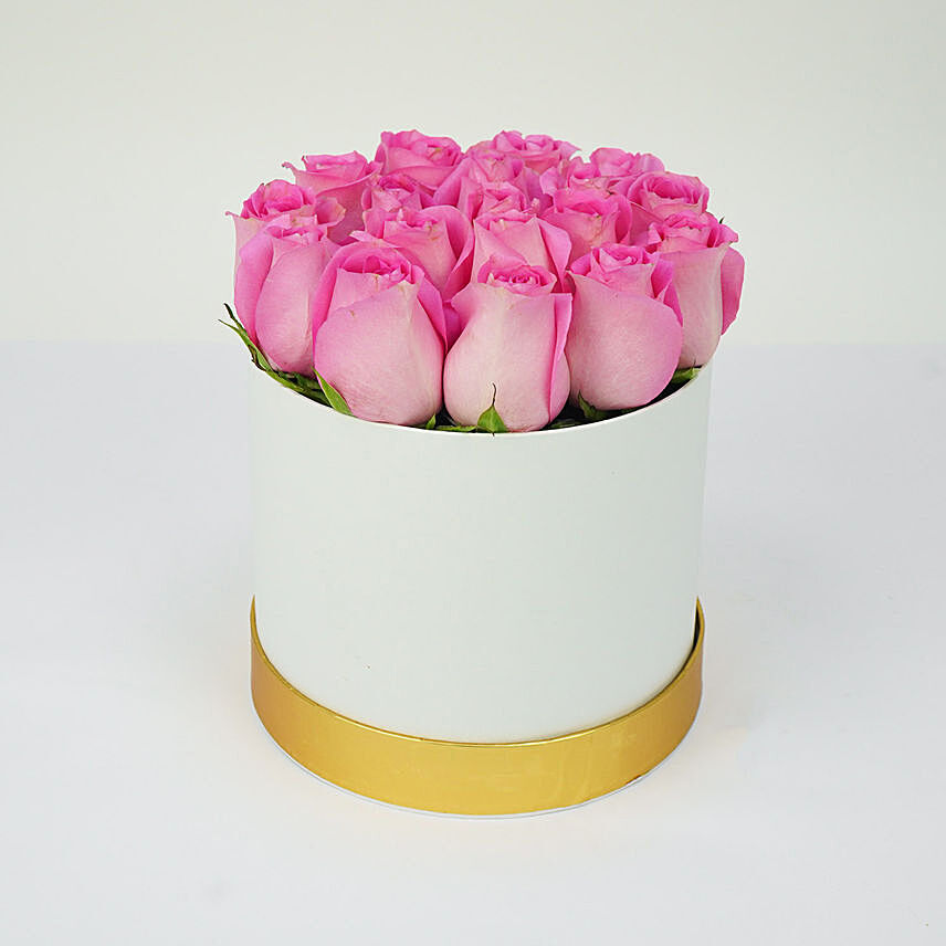 Pink Roses Beauty in A Box