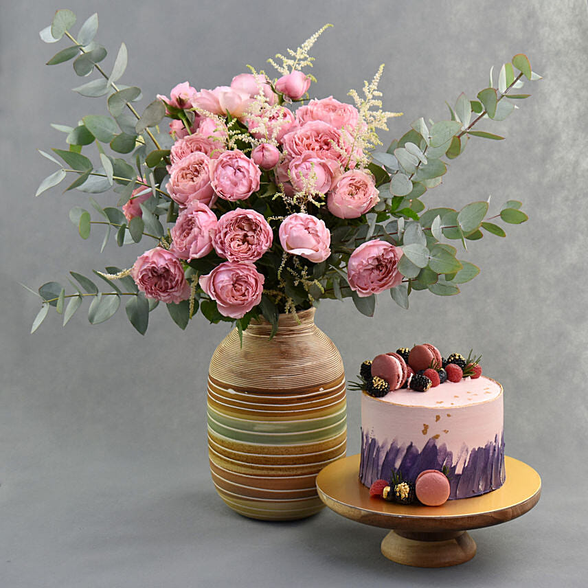 Floral Firdaus With Cake