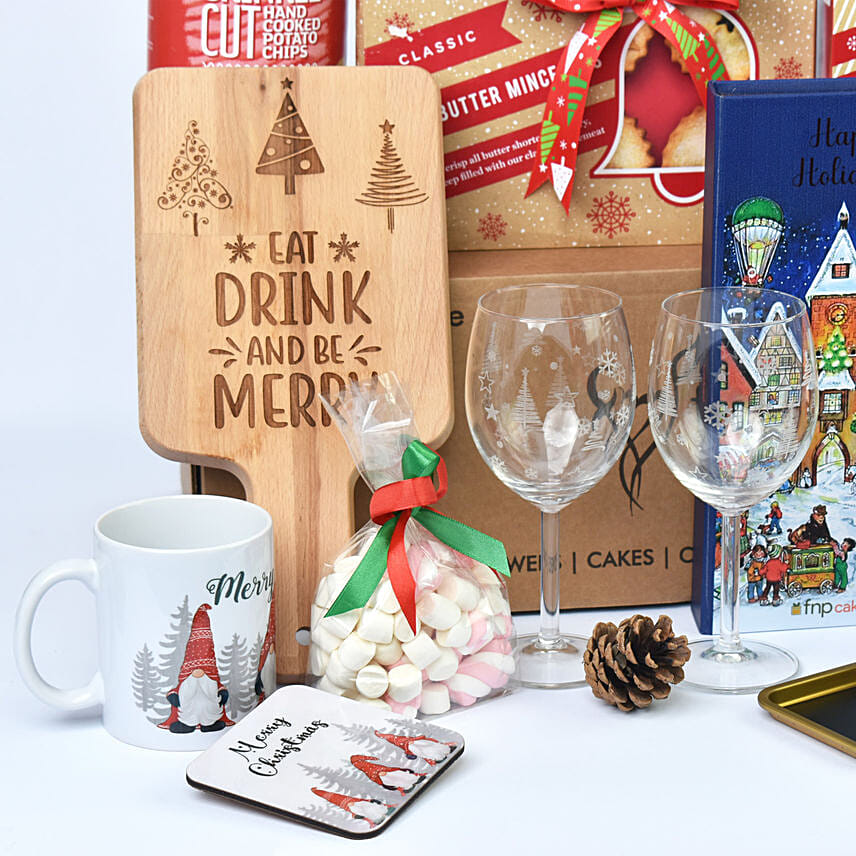 Order Perfect Holiday Gift Hamper Online Same Day Delivery Uae Fnp Ae