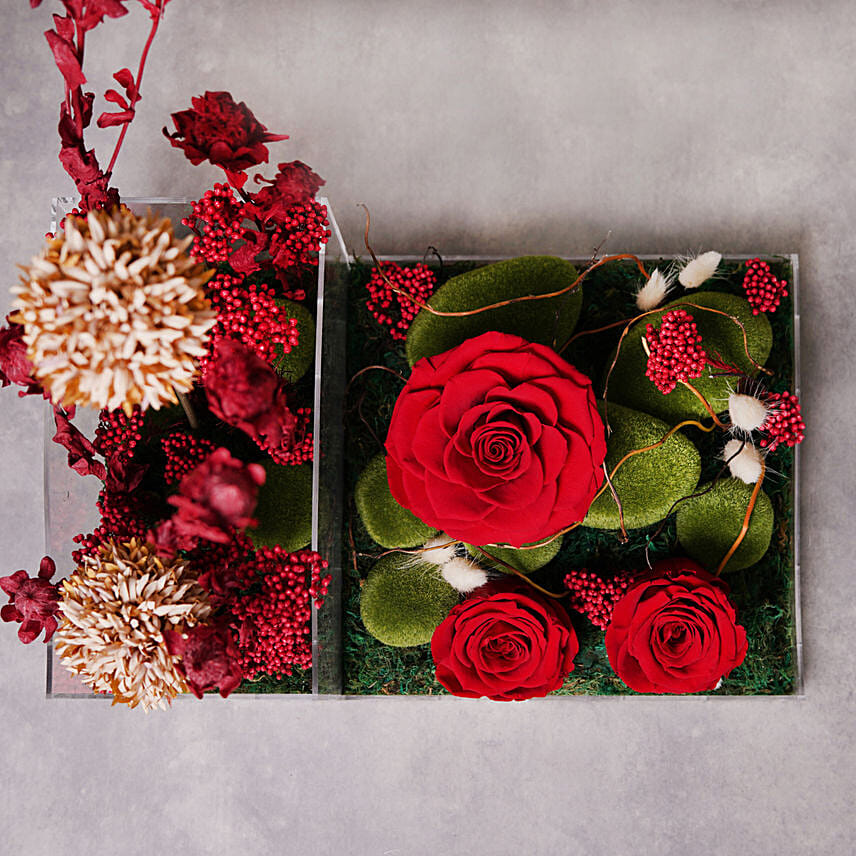 Online Forever Rose Garden Gift Delivery in UAE FNP