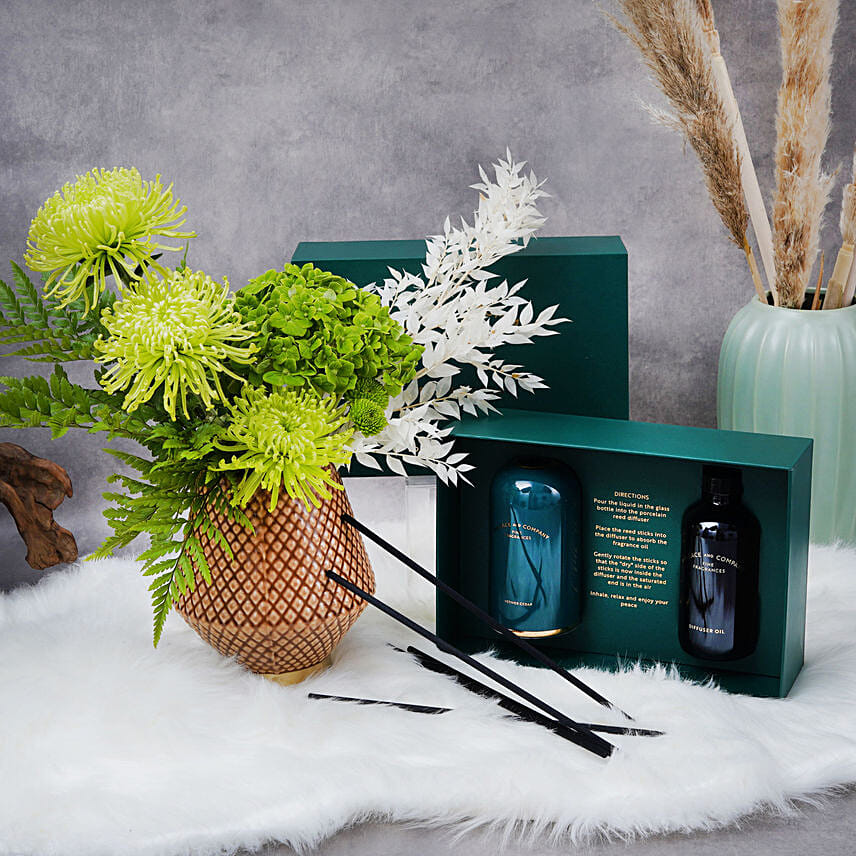 Greens with Wallace & Co Gift Combo