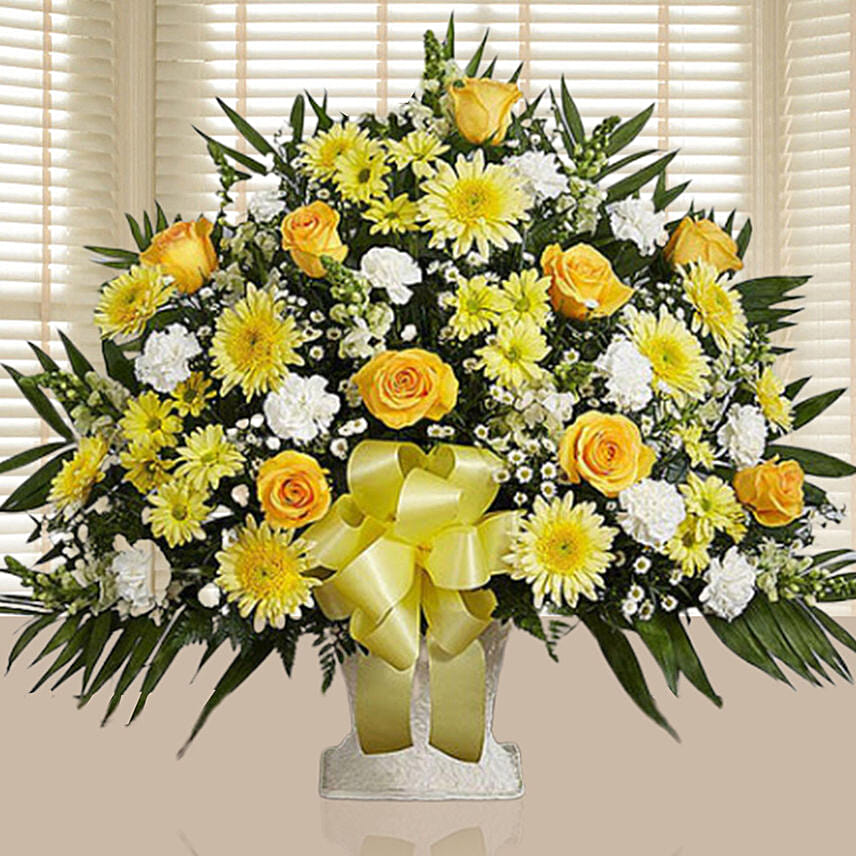 Luxurious Yellow N White Flower Arrangement