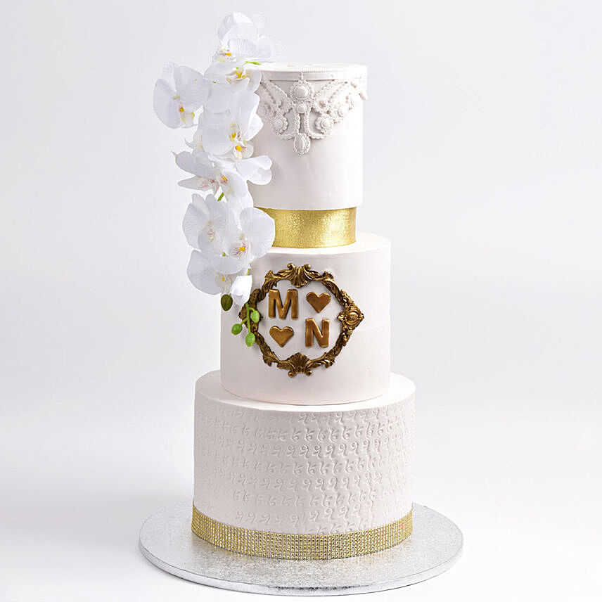 Moulded Ivory Chocolate Wedding Cake