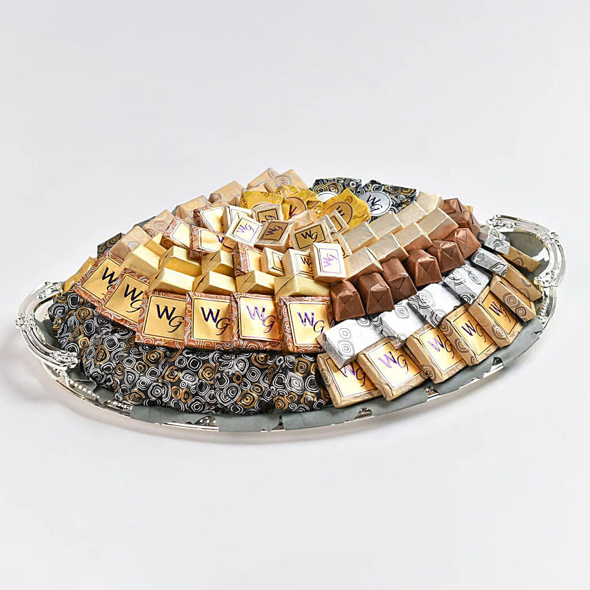 Round Chocolate Platter By Wafi