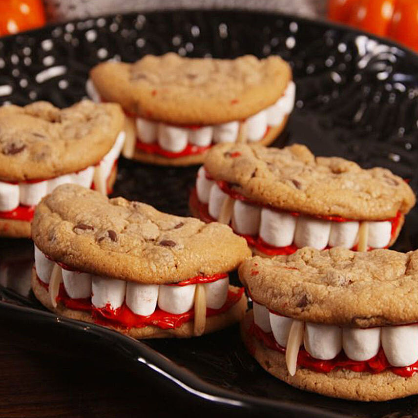Dracula Mouth Cookies 12 Pcs