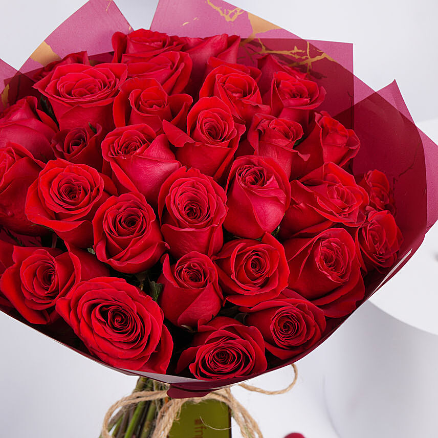 Online Sublime 35 Roses Bouquet Gift Delivery in UAE - FNP