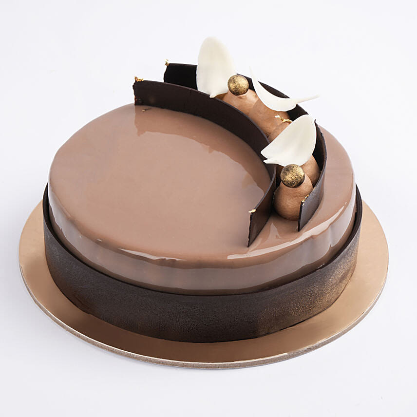 Luxurious Caramel Gold Fudge One Kg Cake
