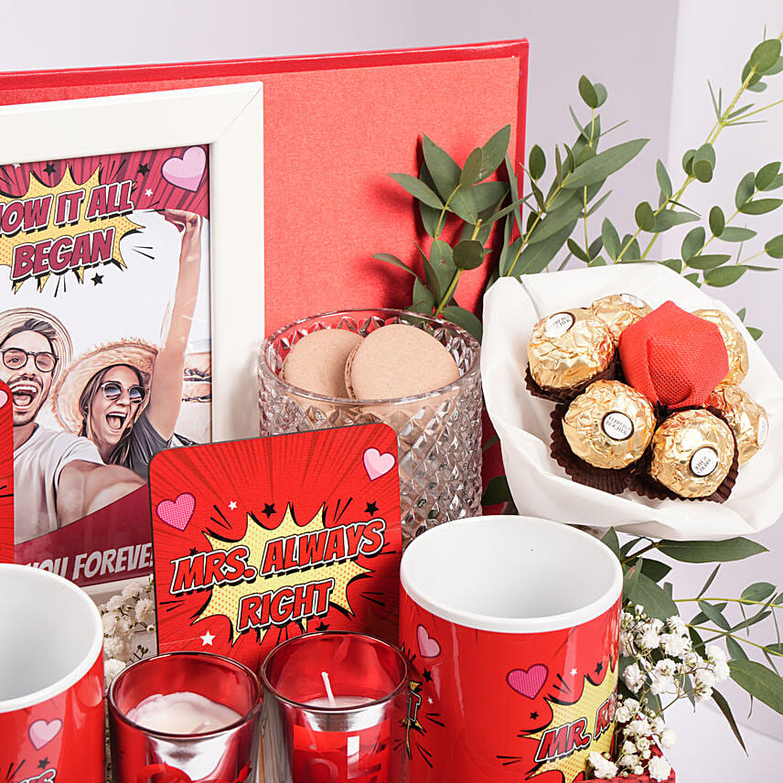 Online Super Love Surprise Box Gift Delivery in UAE FNP