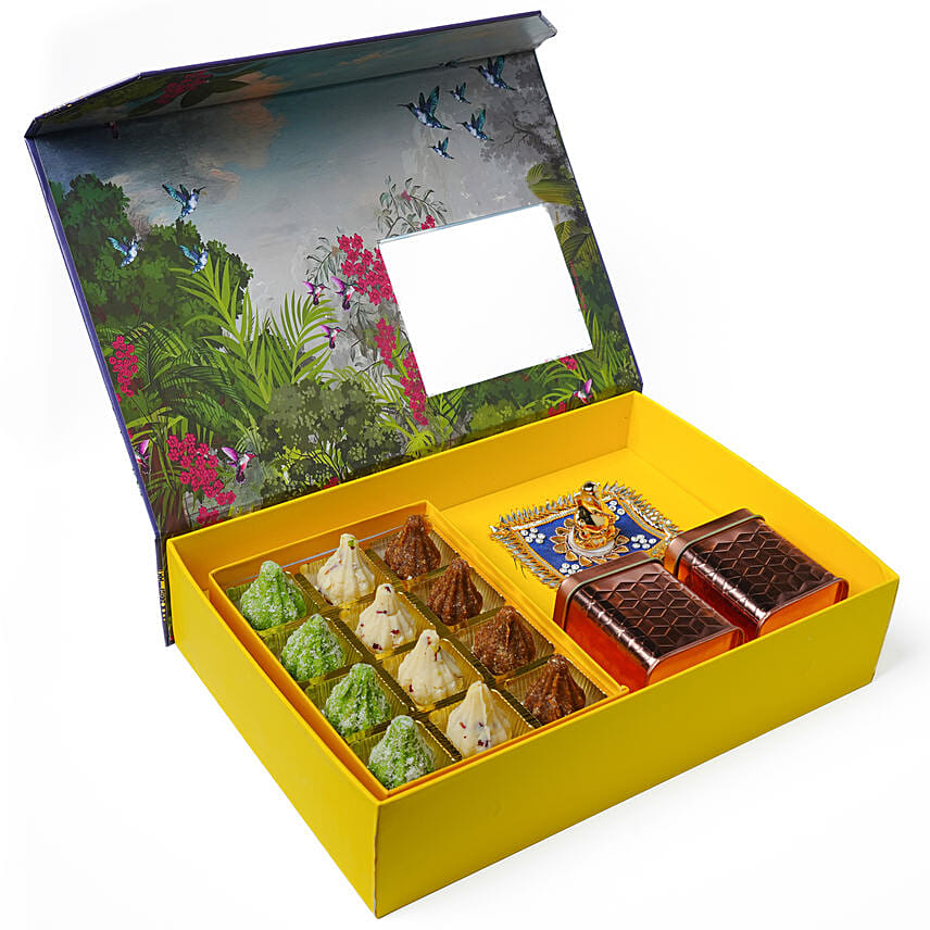 Large Ganpati Hamper with 12 Speciality Modak: Indian Sweets