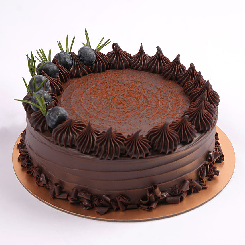 Chocolate Mud Fudge Cake: Chocolate Birthday Cakes