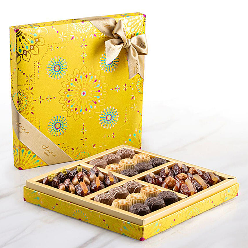 Bateel Filled Dates and Biscuits Diwali Aura Collection: 