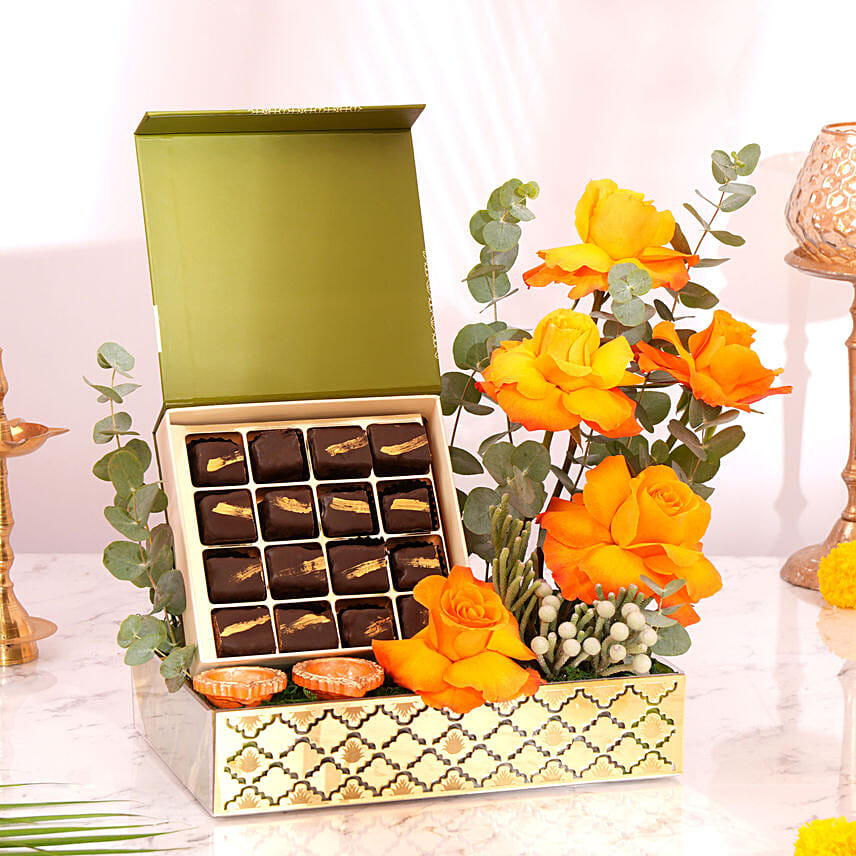 Sweet Glow Diwali Tray: Diwali Gifts