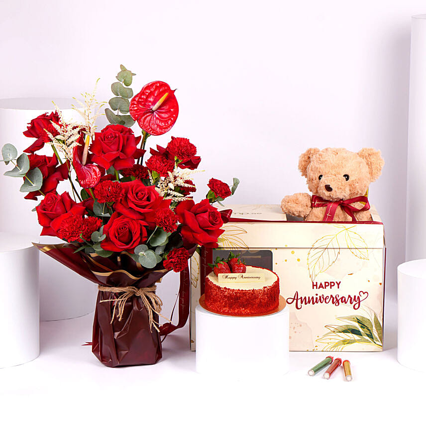 Personalised Anniversary Gift Box: 