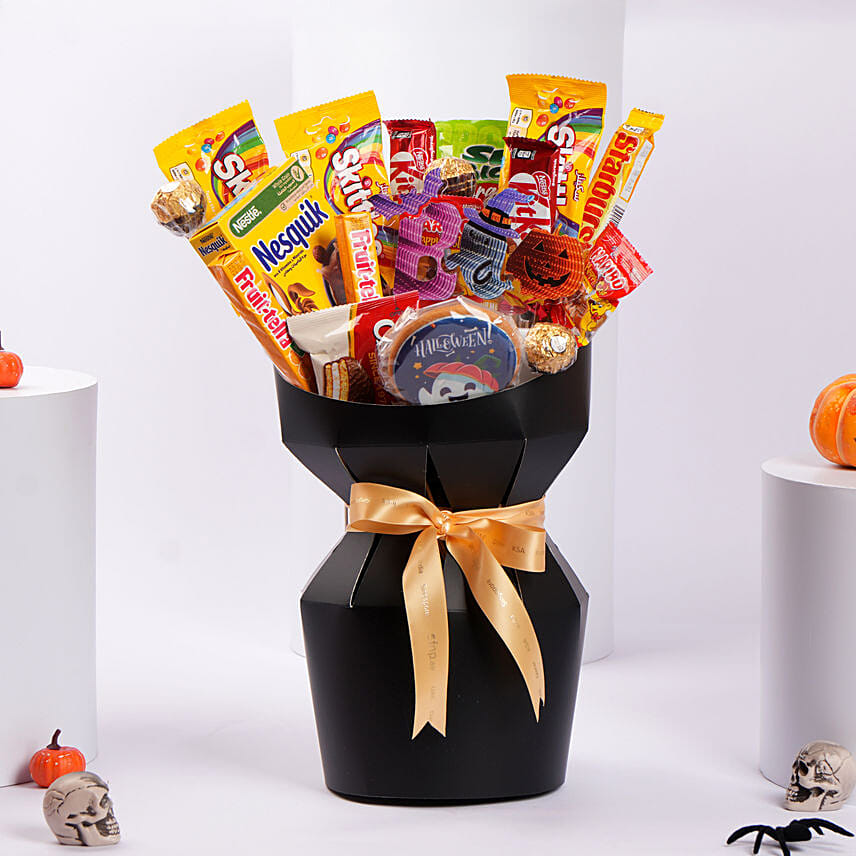 Halloween Happiness Bouquet: Halloween Gifts