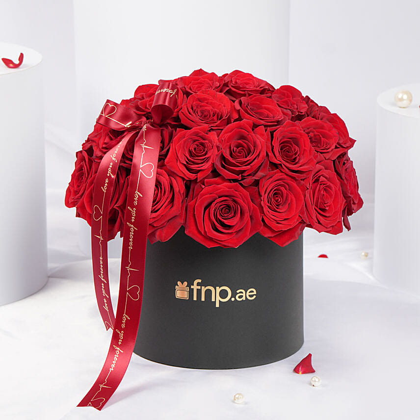 Bold & Beautiful Roses Arrangement: تنسيقات ورود