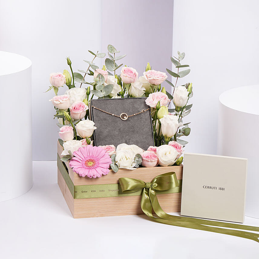 Cerruti 1881 Alessia Bracelet Gift Tray for Her Cerruti 1881 Alessia Bracelet Gift Tray for Her: Gifts Offers