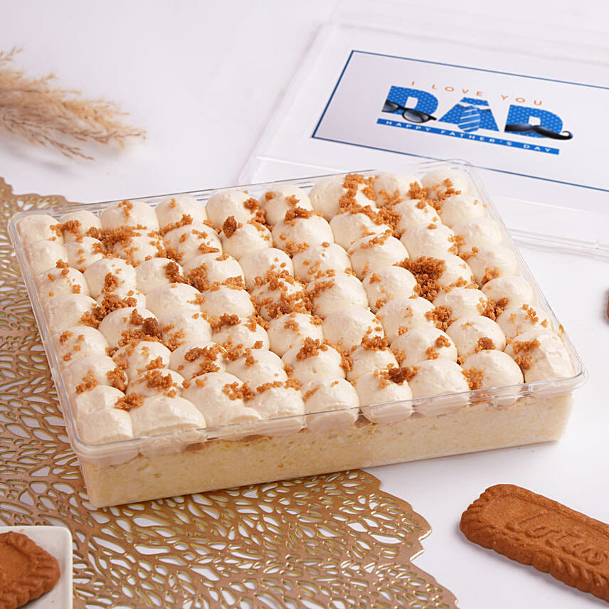 كيكة هدية للاب | تريس ليتشي باللوتس كيكة هدية للاب | تريس ليتشي باللوتس: Lotus Cakes