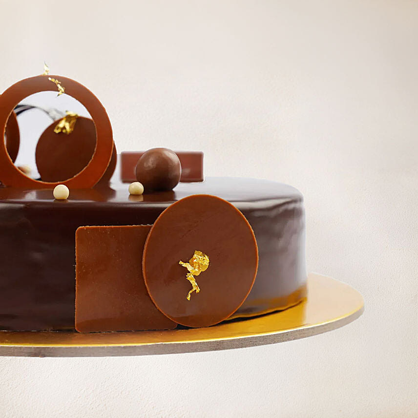 1 Kg Fudge Cake For Birthday