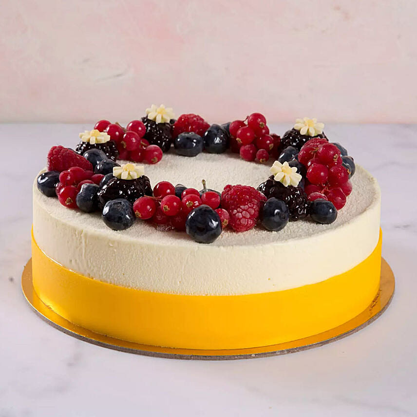 1 Kg Vanilla Berry Cake For Birthday
