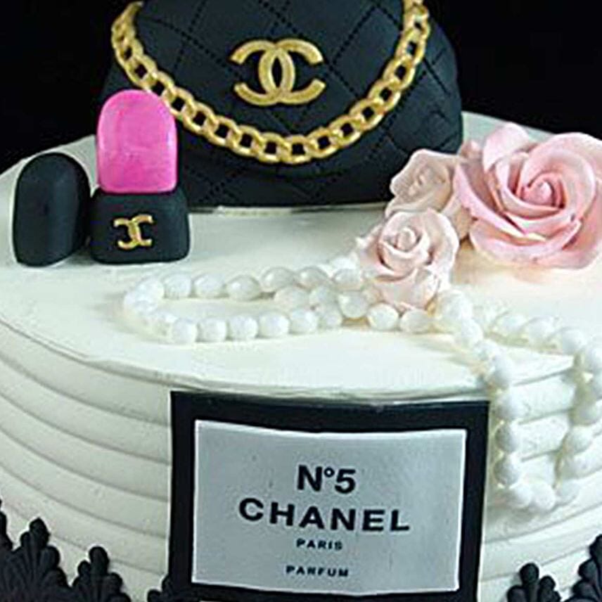 3D Chanel Handbag cake Vanilla