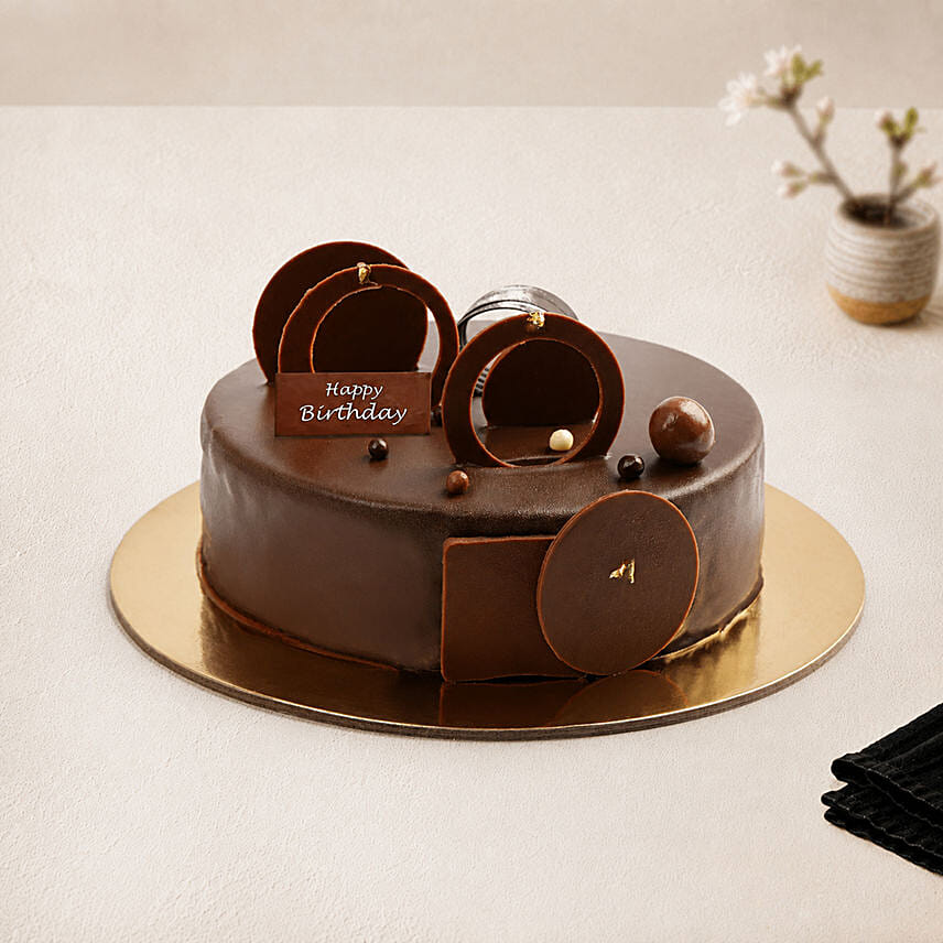 500 grams Fudge Cake For Birthday