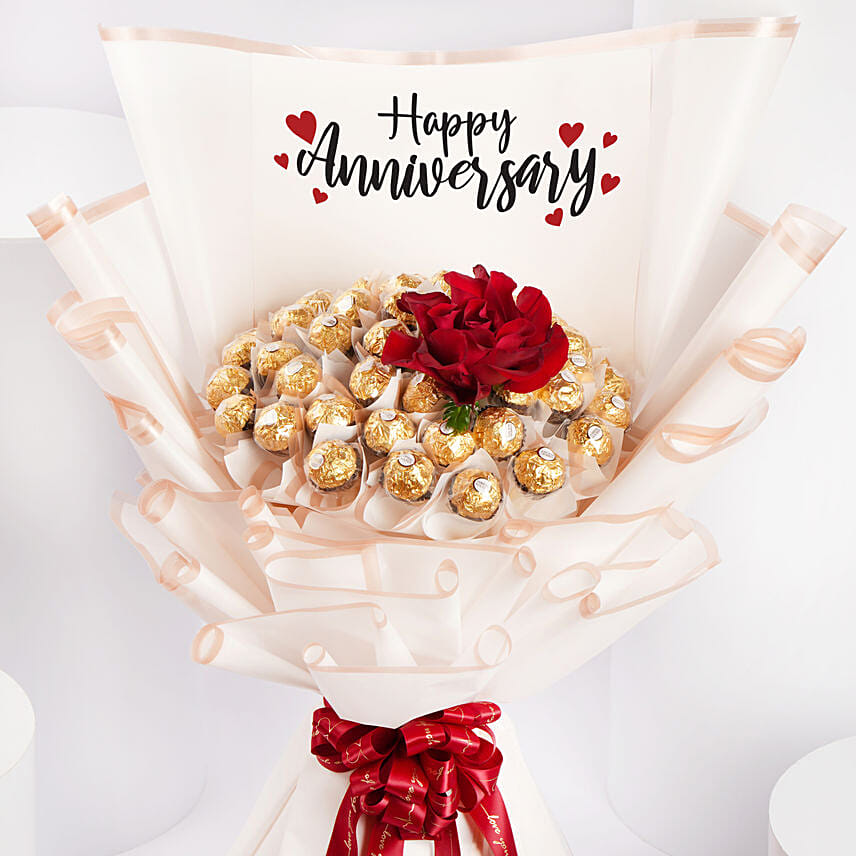 Anniversary Rocher Bouquet