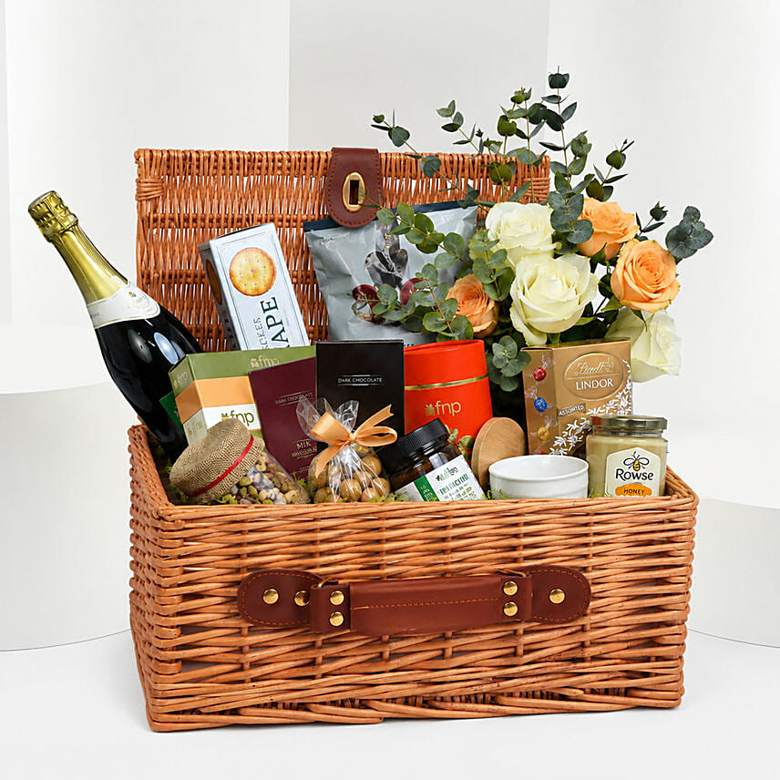 Gift hampers with different food items