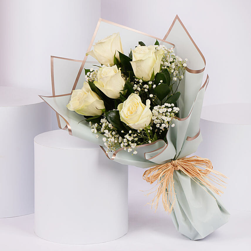 Beautiful Bunch of 5 White Roses