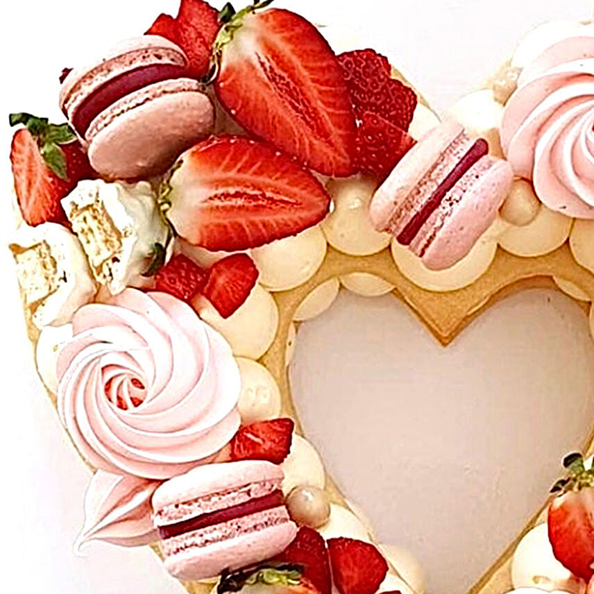 Beautiful Heart Shaped Chocolate Cake- 1 Kg