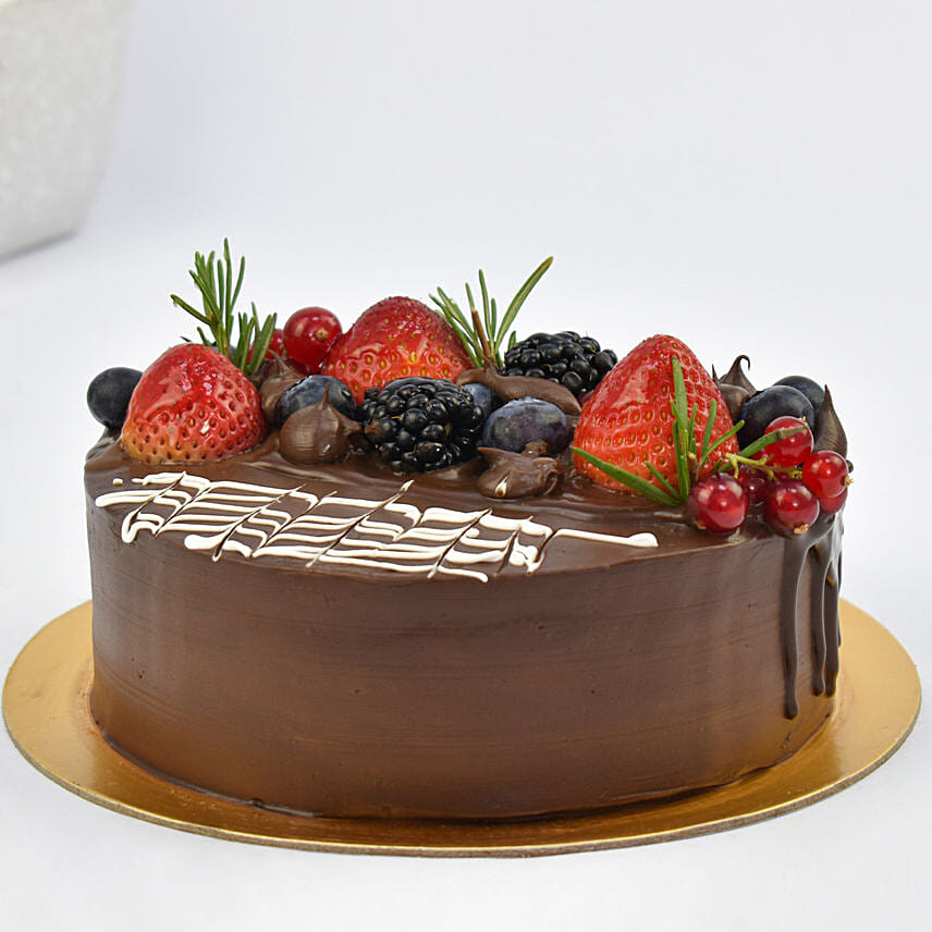 Berries Vegan Chocolate Cake