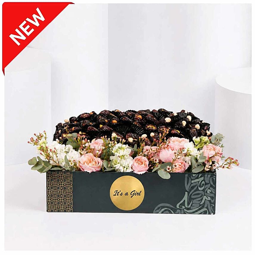 Blush Roses And Stuffed Dates Gift Box