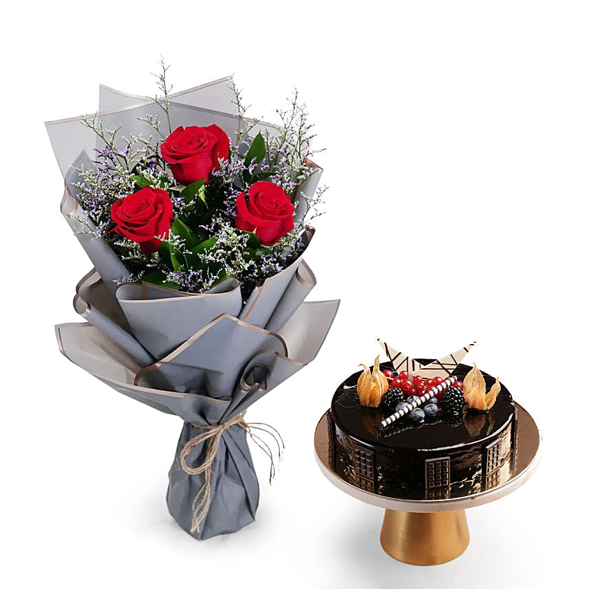 Bunch of 3 Red Rose with Truffle Cake