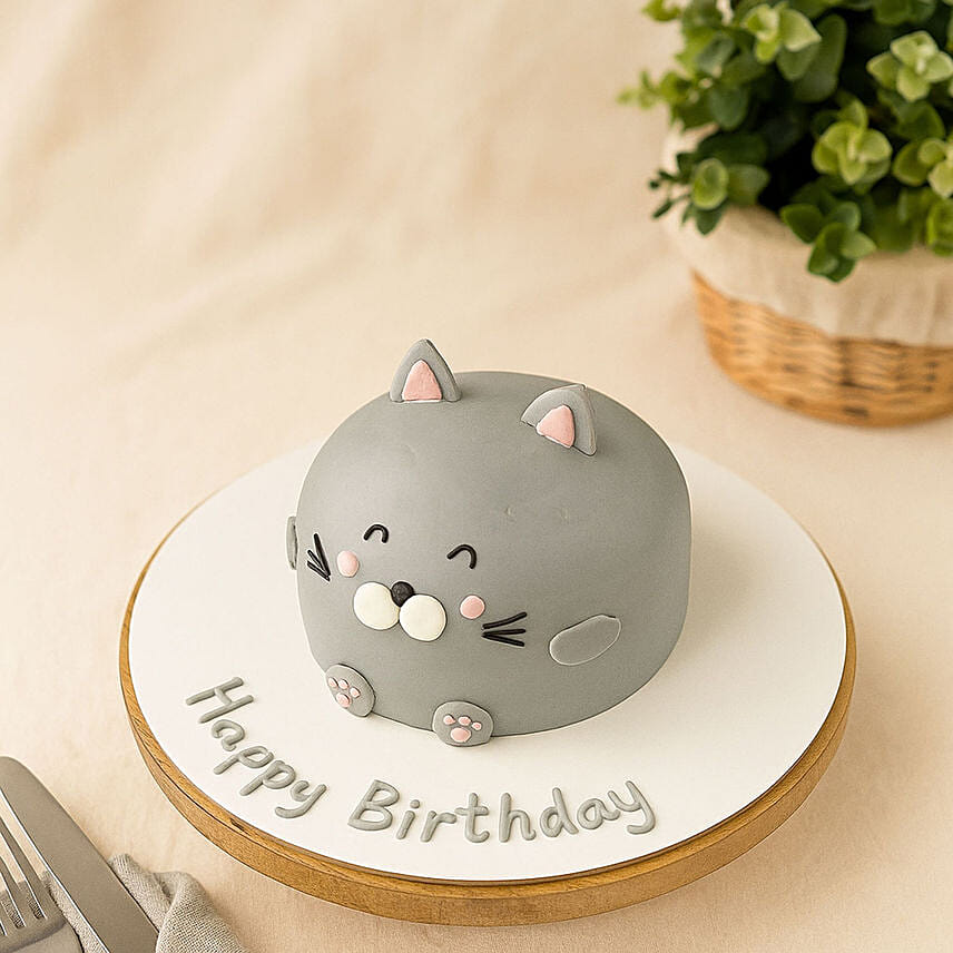 Cat Theme Chocolate Fudge Cake 1 KG