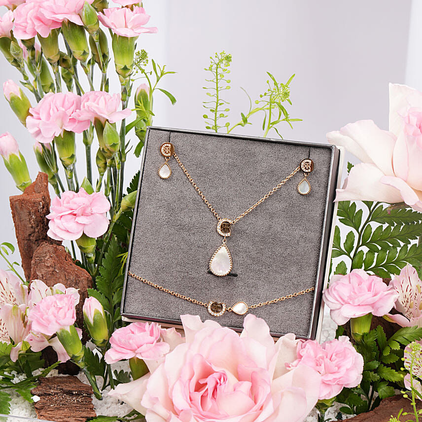 Cerruti 1881 Electra Gold Plated Mother Of Pearl Crystals Jewellery Gift Set