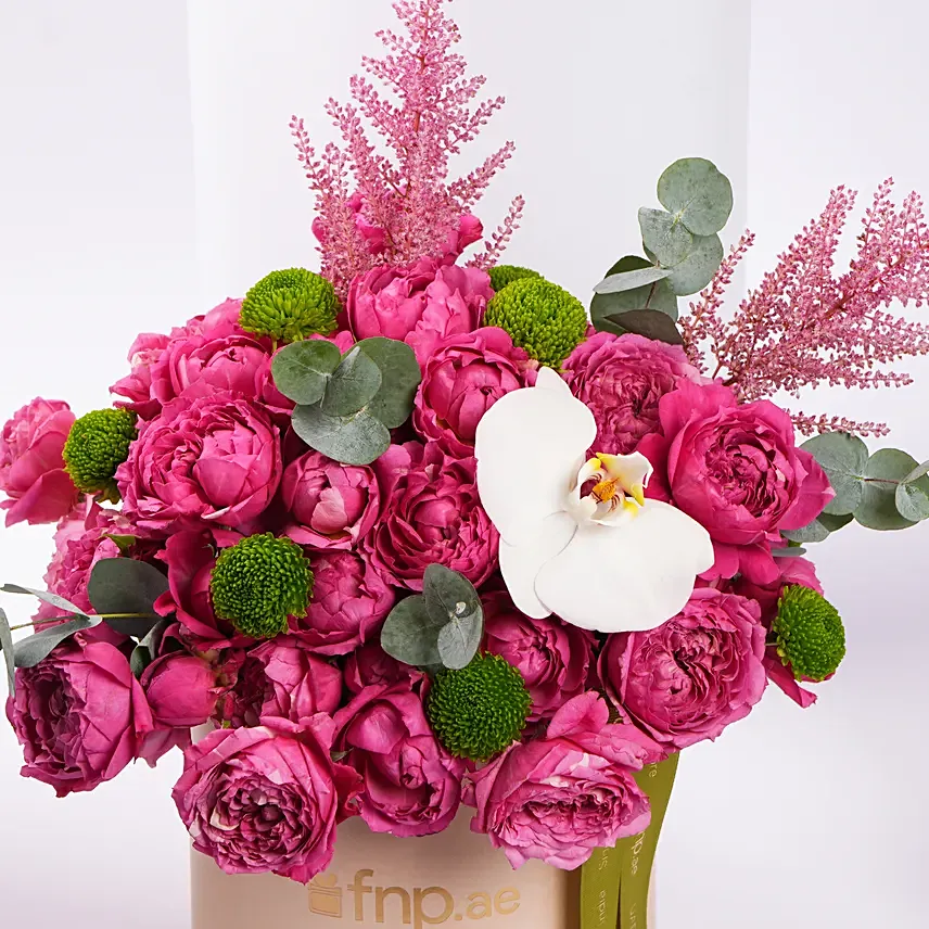 Charming Pink Rose Bloom Box